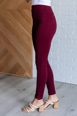 Magic Skinny 28" Pants in Wine