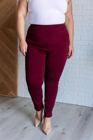 Magic Skinny 28" Pants in Wine