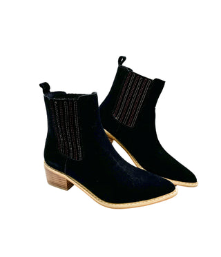 Leonor Suede Ankle Boot in Black