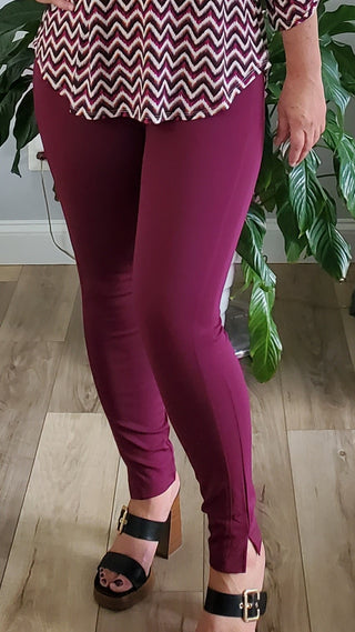 Magic Skinny 28" Pants in Wine